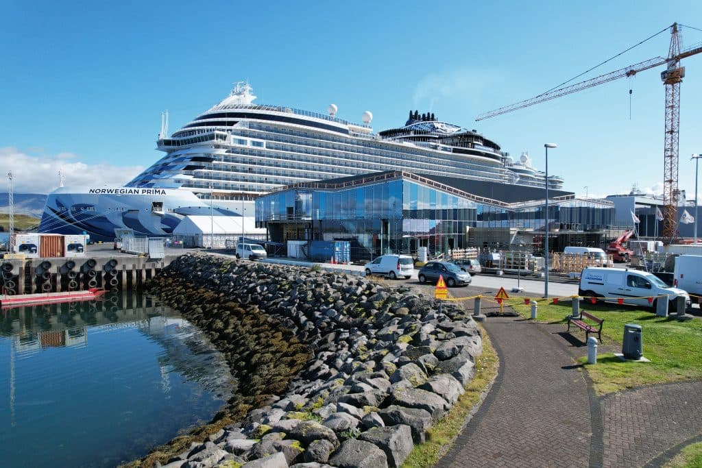 Ný fjölnota farþegamiðstöð á Skarfabakka er á góðri siglingu.